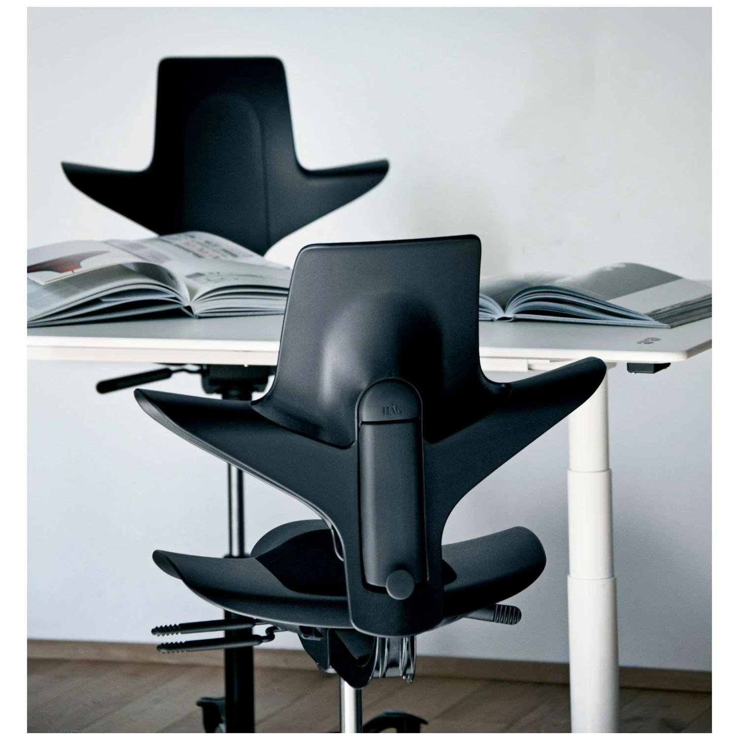 Express Delivery HAG Capisco Puls 8010 Chair Black 4 Express Delivery HAG Capisco Puls 8010 Chair Black - Image 4